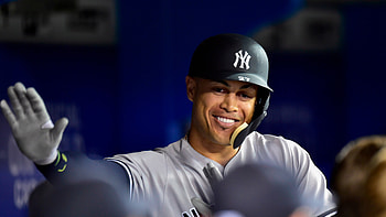 Giancarlo Stanton, Letting go, Embracing identity, New York Times HD wallpaper