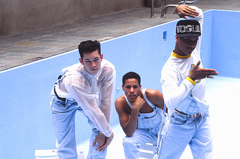 Strike a Pose, Vogue Dance HD wallpaper