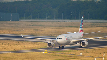 American Airlines Airbus A330, Taxiing, Stock video, Travels HD wallpaper