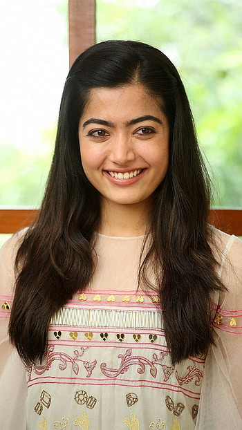 Rashmika Mandanna Ki, South Heroine HD phone wallpaper