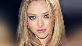 Amanda Seyfried, laptop, Hollywood celebrity, HL91 HD wallpaper