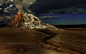 WHITE DOME GEYSER, geyser, yellowstone national park, dome, yellowstone, steam, spring, dlbdata HD wallpaper