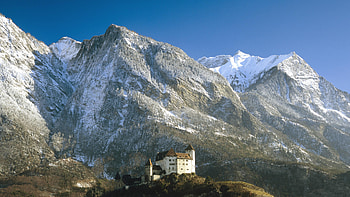Gutenberg castle, background HD wallpaper
