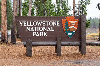Yellowstone National Park, Travels, Travel guide, Earth Trekkers HD wallpaper