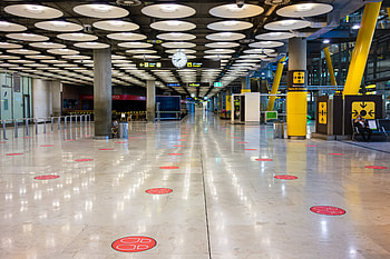 Madrid-Barajas Airport, Terminal 4, Arrivals hall, Travel news HD wallpaper