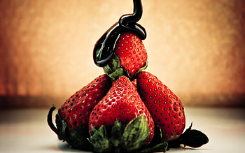 Syrup art, Sweetness overload, Flavorful condiment, Liquid gold HD wallpaper