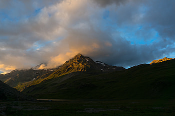 Nature, Mountains, Clouds, Rocks, Vertex, Top, Slope HD wallpaper