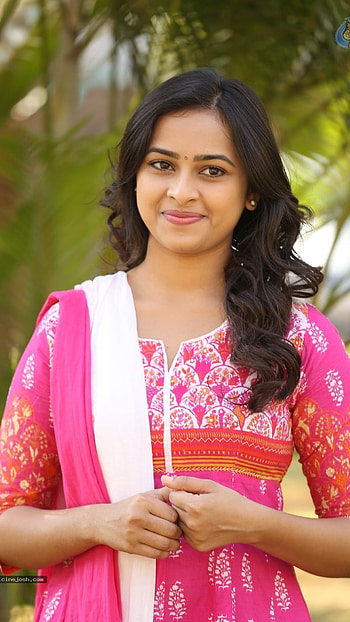 Sri Divya, South Actress HD phone wallpaper