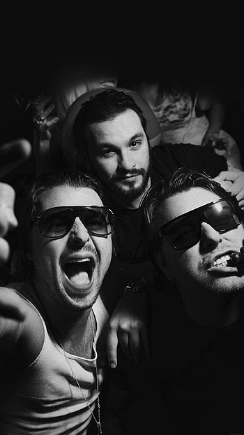 Swedish House Mafia, DJ having fun, Electronic dance music, Music celebration HD phone wallpaper