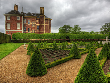 Graden, garden, bush, sand, castle HD wallpaper