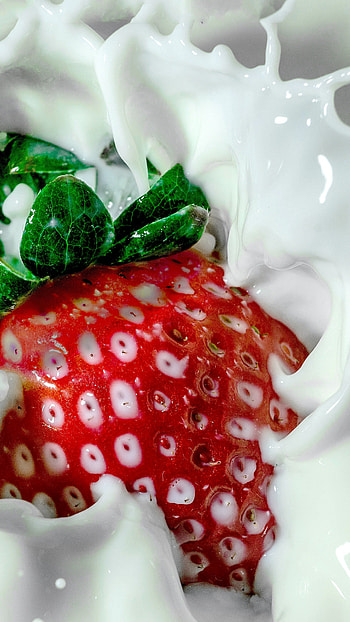 Milk and strawberries, Tempting visual, Appetizing, Food graphy HD phone wallpaper