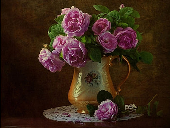 ROSES, VASE, PETALS, FLOWERS, STILL LIFE HD wallpaper