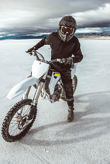 Snow, Motorcycles, Motorcyclist, Helmet, Motorcycle HD phone wallpaper