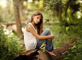 in the wood, feet, girl, wood, legs HD wallpaper