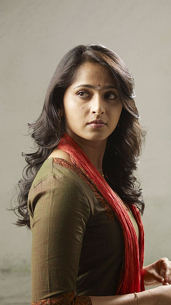 Tamil Heroine, Anushka Shetty, South HD phone wallpaper