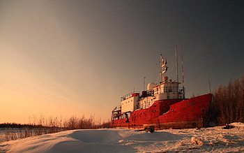 Ruins Of An Old Ship HD wallpaper