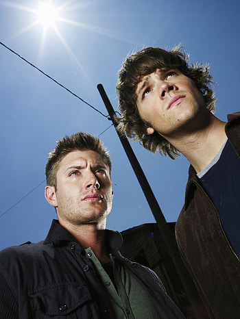Jensen Ackles & Jared Padalecki as Dean & Sam Winchester | Season 2 Supernatural HD phone wallpaper