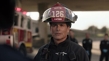 Rob Lowe, Motorola radio, Owen Strand HD wallpaper