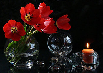 Flowers, Fire, Tulips, Vase, Disbanded, Loose, Candle HD wallpaper