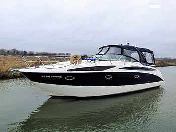 Bayliner 325 cruiser, Motorboat pleasure boat, Windsor United Kingdom, Youboat UK HD wallpaper