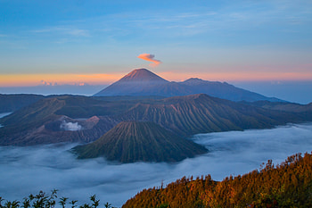 Mount Bromo , mount-bromo, volcano, nature HD wallpaper