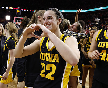 Hoops Heart - Basketball Passion, basketball, Caitlin Clark HD wallpaper