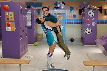 Joey and Willow kiss, Liv and Maddie scene, Romantic moment, TV show HD wallpaper