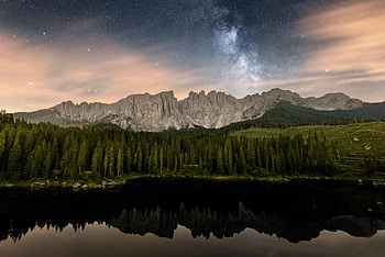 Lago Di Carezza Karersee A Beautiful Lake In South, lake, reflection, nature, mountains HD wallpaper