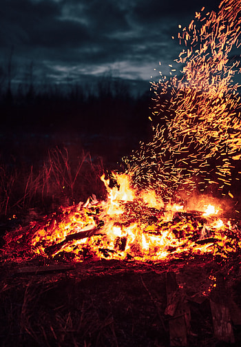 Fire, Bonfire, Dark, Sparks, Heat, Fever HD phone wallpaper