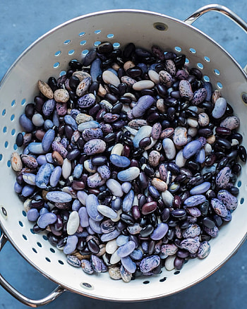 Cook beans in instant pot, Quick and easy meal, Hands-off cooking, Tender and flavorful HD phone wallpaper