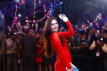 Heroine, Kareena Kapoor HD wallpaper