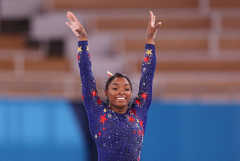 Simone Biles, Team final, Gymnastics exit, Olympic drama HD wallpaper