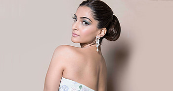 Bollywood, Sonam Kapoor, makeup, hoot, 2018 HD wallpaper