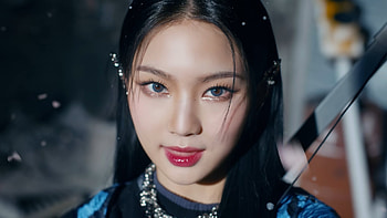 STAYC, Isa member, K-pop girl groups HD wallpaper