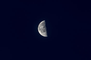 Half-moon, sky HD wallpaper