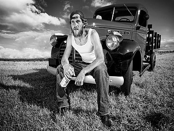 THROUGH THE YEARS, life, black and white, car, alone, remember HD wallpaper