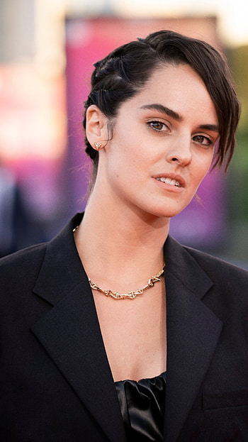 Noémie Merlant, french actress, model HD phone wallpaper