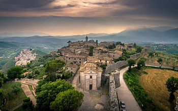 Lazio, Arpino lazio Frosinone, Italian old town, Basilica HD wallpaper