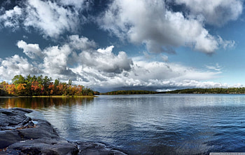 Forest Lake, colors, rocks, lake, shore, day, clouds, autumn, nature, sky, water, forest HD wallpaper