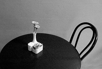Table for one, chair, table, blues, alone, join me, vase, lonely, sad, one, salt cellar, flowers HD wallpaper
