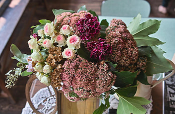 Flowers, Roses, Leaves, Carnations, Bouquet, Table, Napkin HD wallpaper