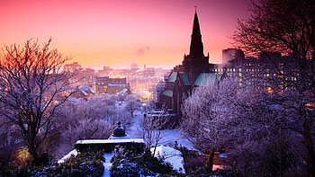Prague travels, Christmas atmosphere, Festive city, Scenic views HD wallpaper