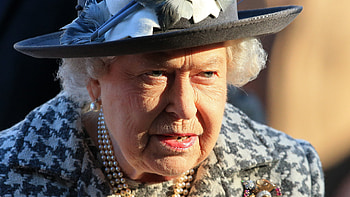 Elizabeth II, Medical advice, Rest and recovery, Doctor's orders HD wallpaper