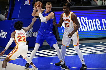 Mavericks vs Hawks, Kristaps Porzingis HD wallpaper