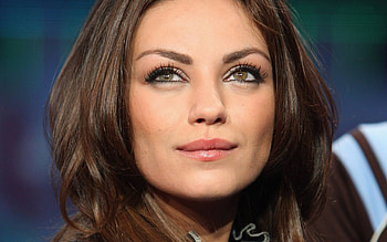 Ashton Kutcher, Mila Kunis, Celebs, Stunning HD wallpaper