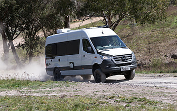 Trakka Jabiru J2 AWD, offroad, 2021 buses, campers, travel concepts, campervans, house on wheels, Trakka HD wallpaper