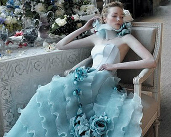 Fashion Model, model, flowers, dress, woman HD wallpaper