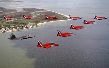 The Red Arrows & The Raptor., jet, arrows, hawks, red, fighter, f22, display, raptor HD wallpaper