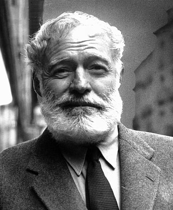 Hemingway and his women, Kultur Tagesspiegel, Hemingway's love life, Hemingway's relationships HD phone wallpaper