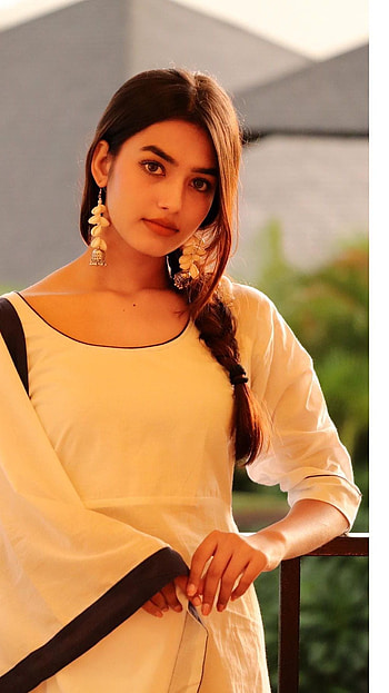 Vidhi Yadav, model, cute face HD phone wallpaper